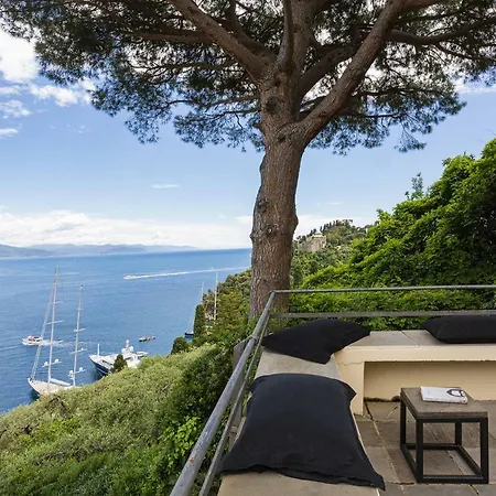 Franca - Design, Sea View And Pool Villa *