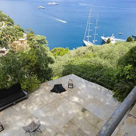 Franca - Design, Sea View And Pool Villa
